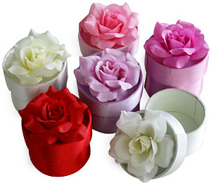 10 Pack of Satin Round Gift Boxes with Rose Top